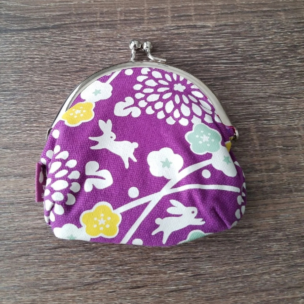 NWT Kurochiku Imadoki Clasp Coin Purse